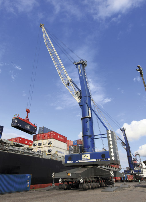 cm19-PHOTO-Liebherr-Werk-LHM600